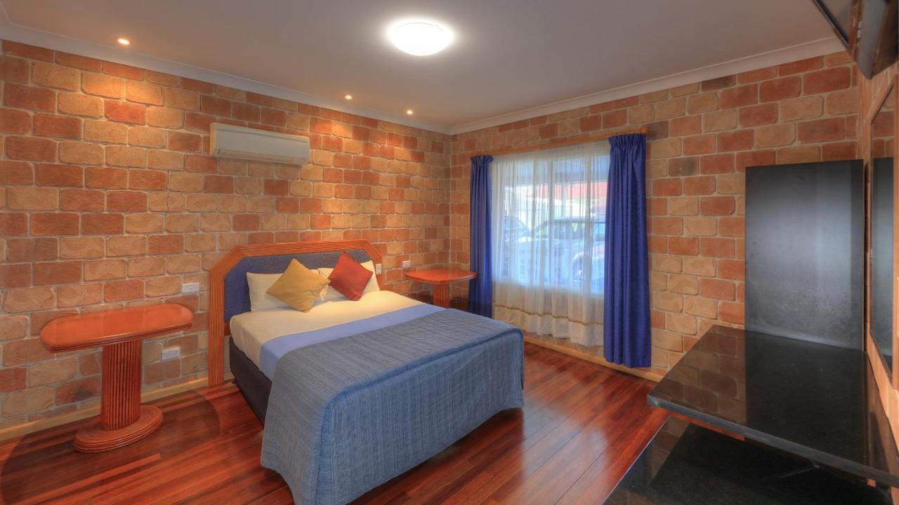 Golfers Inn Tenterfield Extérieur photo