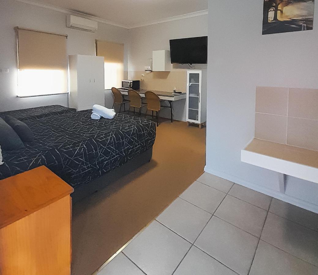Golfers Inn Tenterfield Extérieur photo